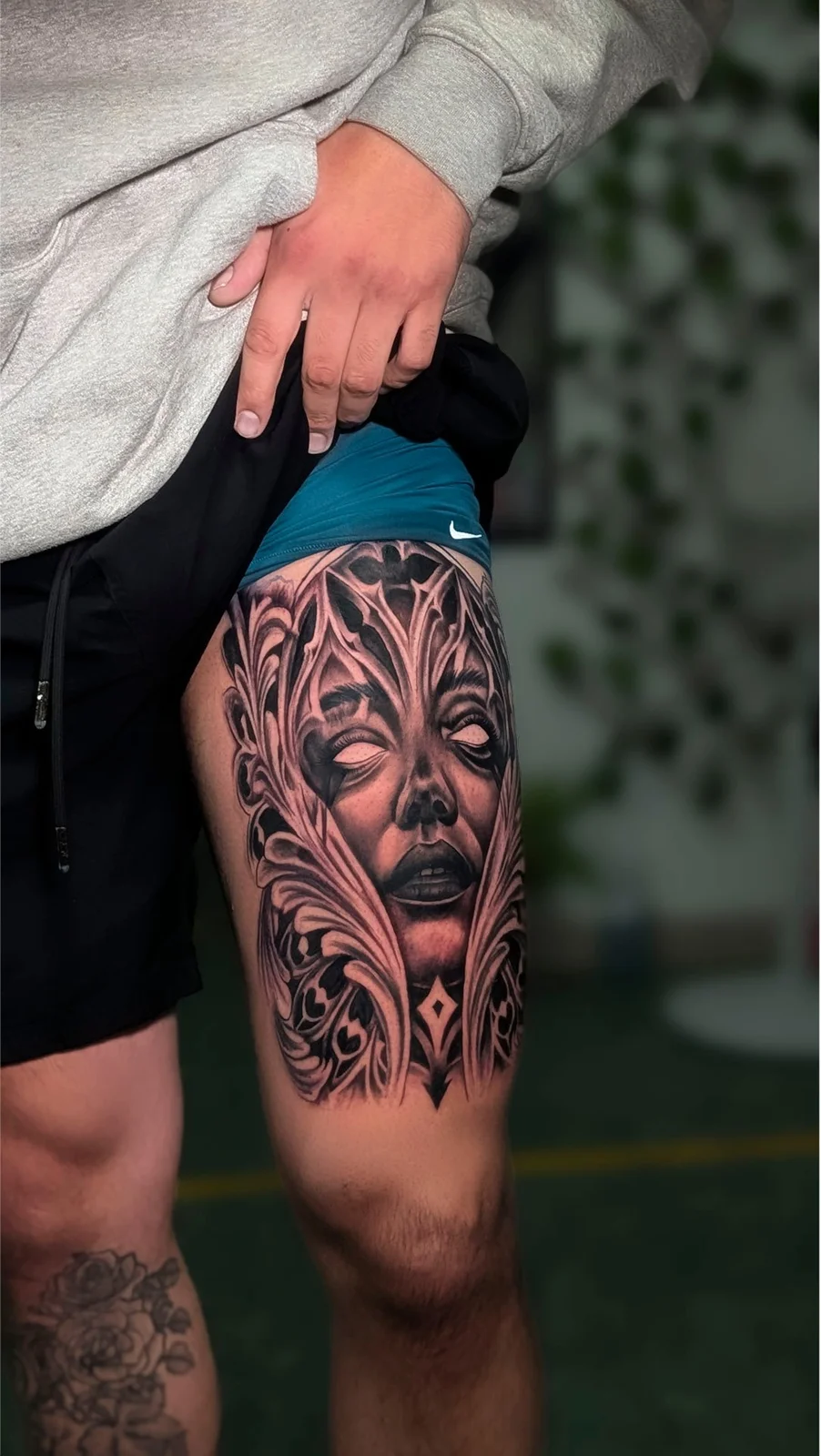 Máscara · Pierna, trabajo de Inkxa Tattoo Studio